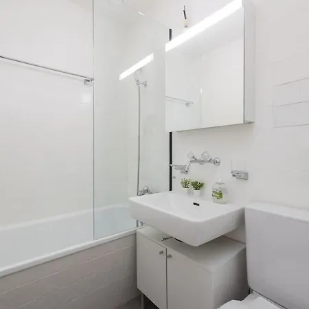 Urban Oasis With Queen Bed And View Be-39 Lejlighed *