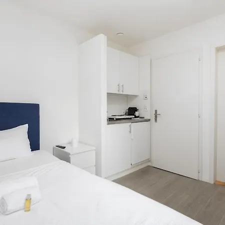 Urban Oasis With Queen Bed And View Be-39